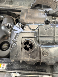 Range Rover Evoque Air Box Drain Valve Replacement