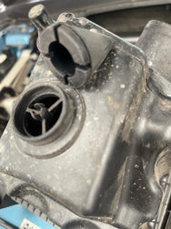 Freelander 2 modified airbox one way valve.